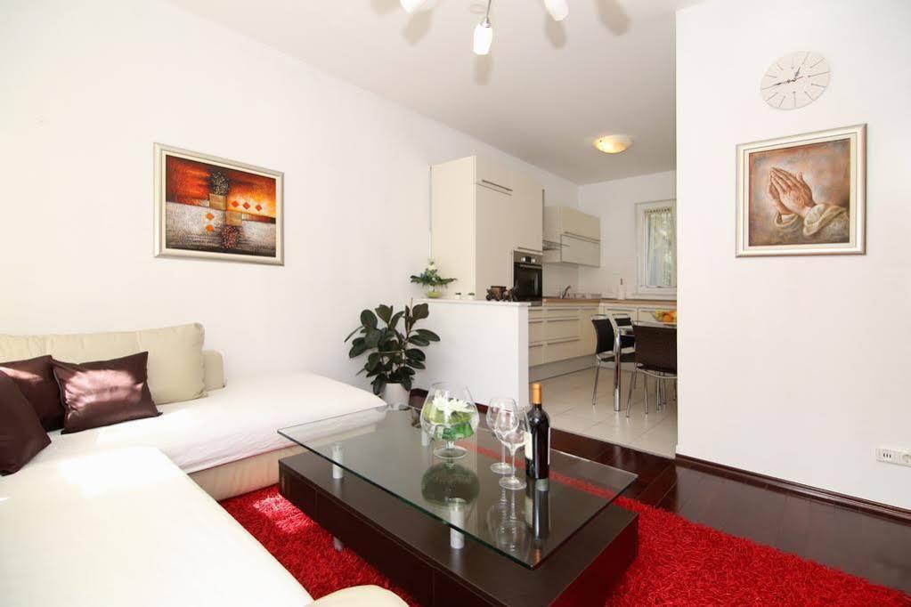 Villa Meri Very Central And Beautiful Apartment Split Eksteriør bilde